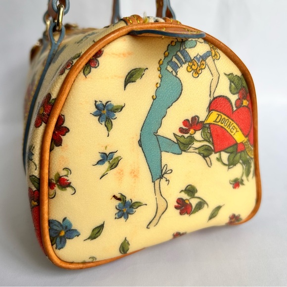 Dooney & Bourke Sailor Tattoo Girl Purse Y2K Rare Vintage Barrel Bag - Picture 8 of 16